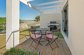 63 Whalerock Estate